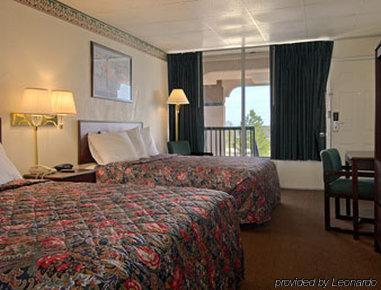 Days Inn By Wyndham Okemah Habitación foto